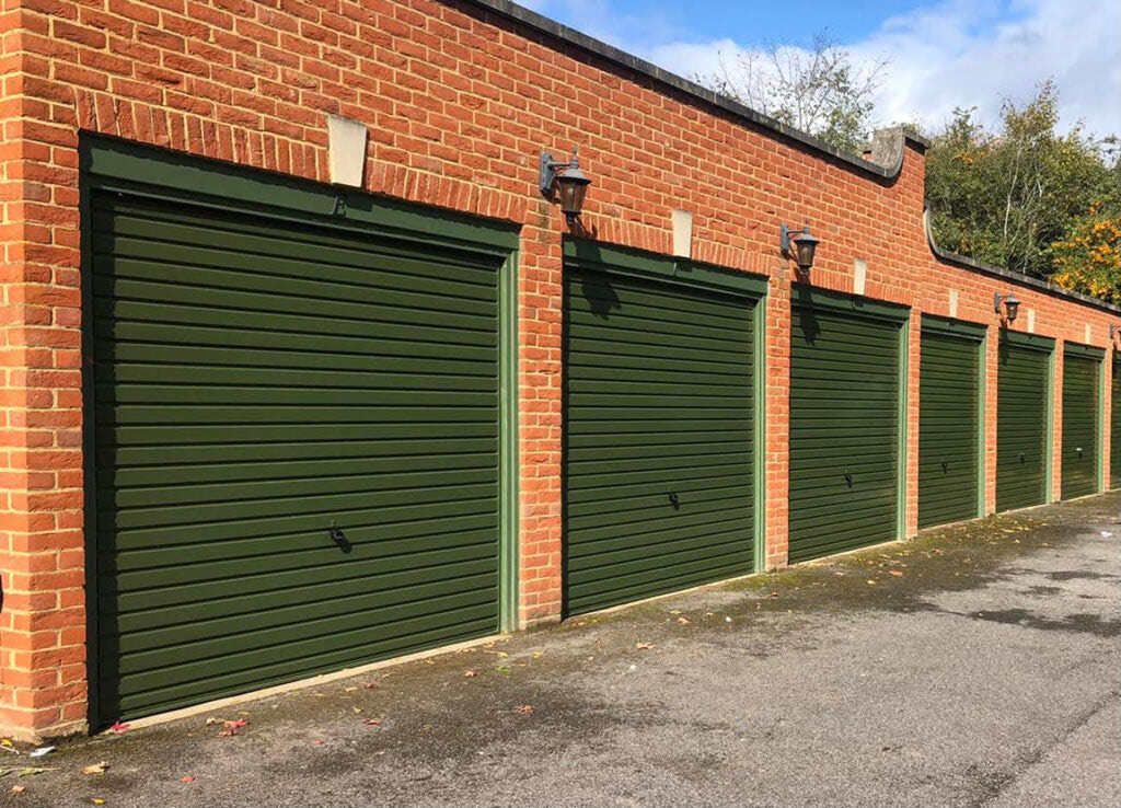 Hormann Horizontals in Olive green